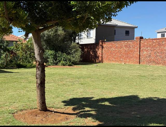 3 BEDROOM TOWNHOUSE FOR SALE IN WATERVAL EAST